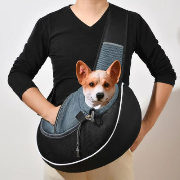 Pet carrying bag